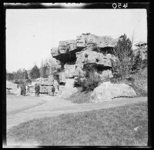 Cambrai (Dep. Nord, Frankreich): besondere Gesteinsformation ("künstliche Felsen")