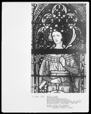 Felix-Nabor-Fenster, S VIII, Felder 2b, 3b, 4b: Heiliger Nabor mit berkönendem Baldachin