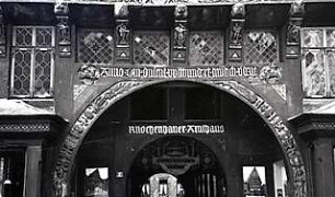 Grund, Peter; Hildesheim; Fotografien Altstadt - Eingangstor