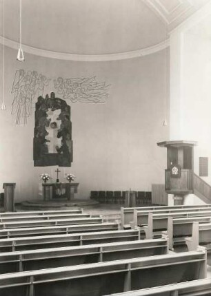 Dresden-Neustadt. Diakonissenhauskirche (1961-1962; O. Hempel). Inneres zum Altar
