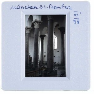 München, Abtei St. Bonifaz : Innenansicht Abteikirche