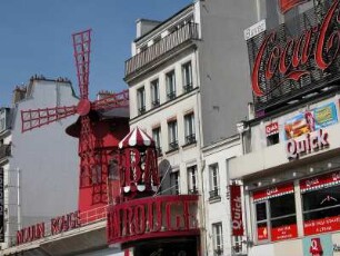 Montmartre, Revuetheater Moulin Rouge