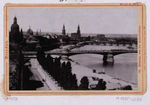 Stadtansicht von Dresden, Blick von Augustusbrücke auf die Altstadt, mit Augustusbrücke und Carolabrücke