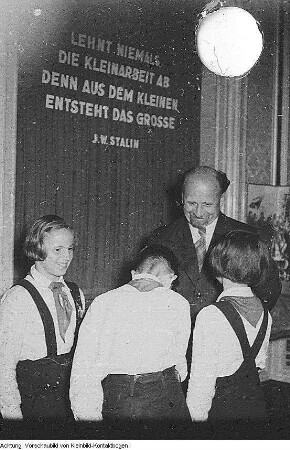 Dresden, Pionierpalast "Walter Ulbricht" (Schloß Albrechtsberg), Besuch von Walter Ulbricht, 31. Mai 1953 & Zittau, Besuch von Walter Ulbricht und Frida Hockauf, Mai 1954