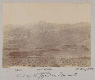 el-kren nebi harun el chubta [?] Blick auf die Gegend von Petra von O. 24. März 1904.