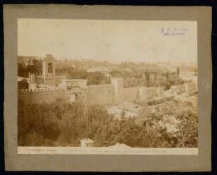Porta Pia, Rom: Gesamtansicht mit Aurelianische Mauer