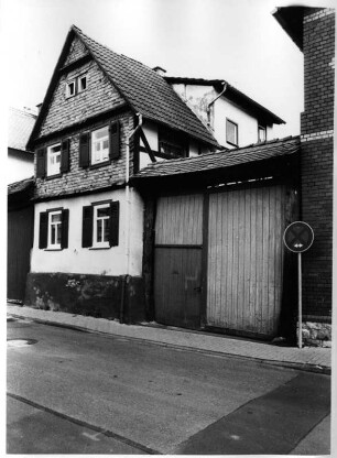 Hüttenberg, Lohstraße 3