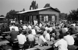 Einweihung des neuen Gemeinschaftshauses des Kleingartenvereins Weinweg-Kuhweide