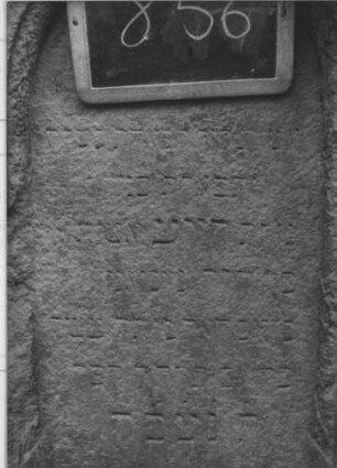 Grabstein 856 (Detailaufnahme 1)