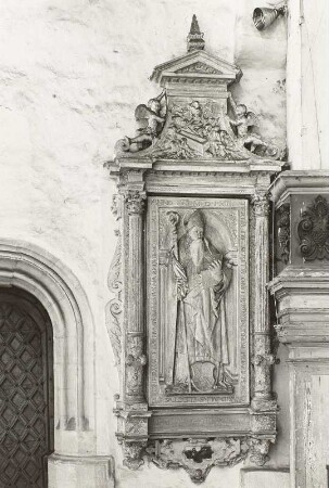 Grabsenkmal des Bischofs Julius Pflug (gest. 1564)