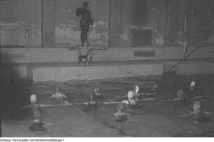 Schwimmkurse, Juli 1951