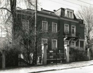 Radebeul, Reichsstraße 14. Wohnhaus (um 1895)