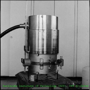 Aufbau der Karlsruher Ring-Ionen-Neutronenquelle (KARIN) im Institut für Angewandte Kernphysik (IAK)