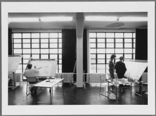 Bauhaus Dessau, Unterricht