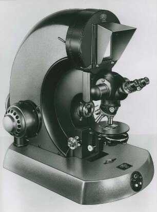 Carl Zeiss Kamera-Mikroskop "Ultraphot II" von Kurt Michel und Otto Erbe