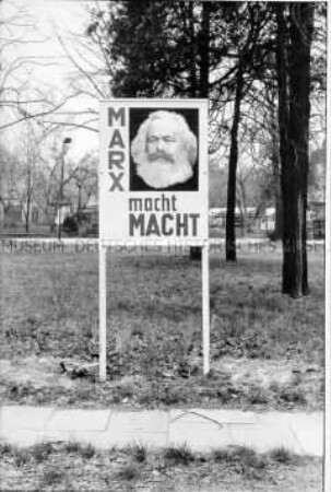 Marx macht Macht