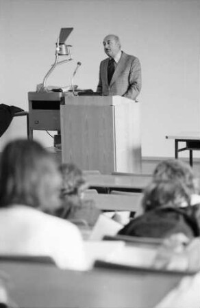 Freiburg; Littenweiler: Pädagogische Hochschule; Prof. Heinelt, Vorlesung