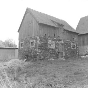 Altenhain (Trebsen/Mulde-Altenhain), Trebsener Straße 2. Stallgebäude (wohl 1. H. 19. Jh.). Hofansicht