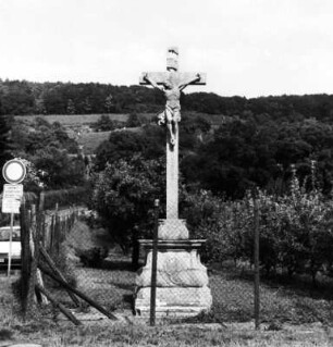 Weißes Kreuz; Heppenheim, Linker Hand am weißen Kreuz auch im Grundstein genannt