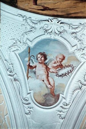 Engel mit den Arma Christi (Dornenkrone und Lanze)
