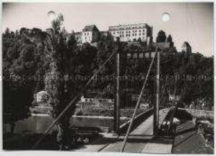 Passau, Hängebrücke und Veste Oberhaus
