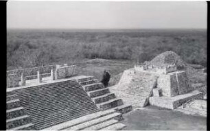 Edzna, Southwest Temple (ETZ: Str. V8-20)