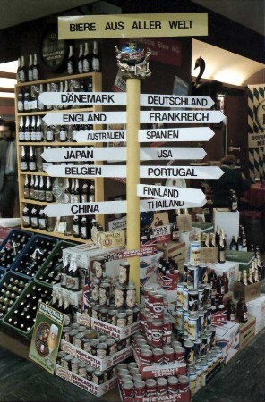 Basel: Wegweiser, Biere aus aller Welt