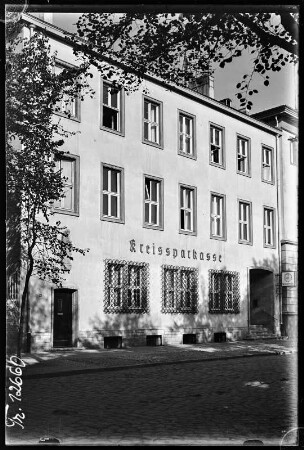 Oschersleben. Kreissparkasse. Straßenansicht