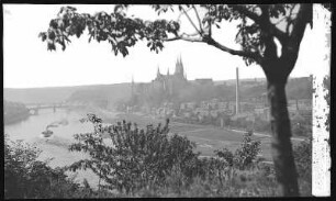 Meißen. Blick von Proschwitz ins Elbtal