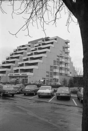 Einweihung des Terrassen-Wohnstifts für ältere Menschen in der Richt-Wohnanlage in Durlach
