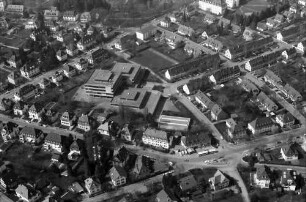 Freiburg, Herdern: Richard-Wagner-Straße, Droste-Hülshoff-Gymnasium