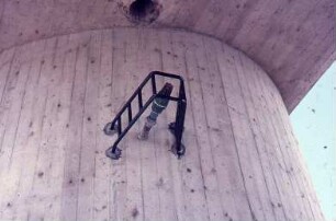 Gerät auf Kurbel, ohne Bezeichnung