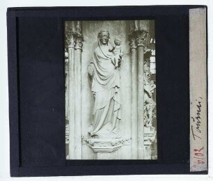 unbekannt, Madonna mit Kind,Tournai, Saint-Brice : Vorhalle, Madonna