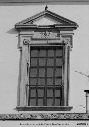 Chiesa dei Santi Niccolò e Lucia & Chiesa della Natività di Maria, Castel del Piano