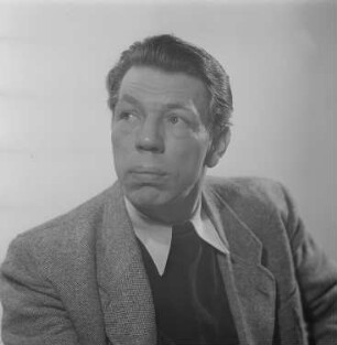 Porträtaufnahmen des Schauspielers Hermann Wagemann : Porträt des Schauspielers Hermann Wagemann