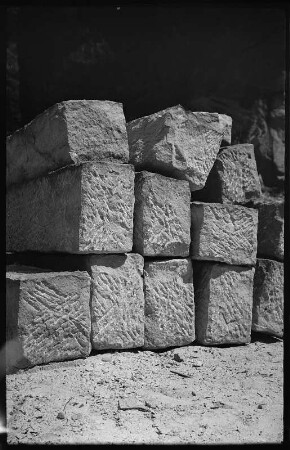 gestappelte Steine/Baumaterial