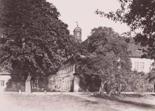 Dresden-Trachenberge, Döbelner Straße 108. Weingut "Wilder Mann". Straßenansicht