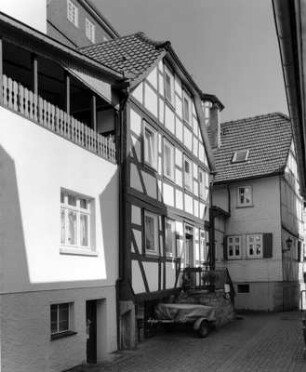 Wohnhaus; Lauterbach, Am Graben 12