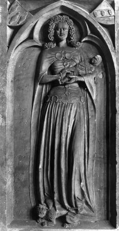 Halle (Saale), Dom, urspr. Dominikaner-Klosterkirche St. Pauli, Inneres, Nordwand, Grabstein, Mutter mit Kind