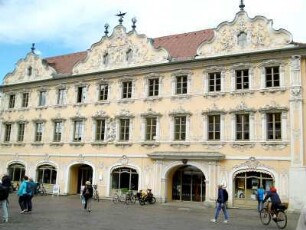 Würzburg: Haus zum Falken
