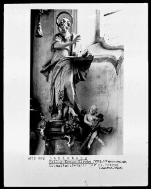 Figur des heiligen Petrus