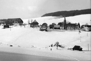 Waldau: Blick von der Höhe auf Waldau