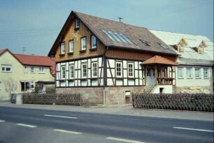 Fachwerkhaus an der Hauptstraße, im Hinterteil Umbaumaßnahme