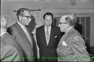 Besuch von Dr. Siegfried Balke (Bundesminister für Atomkernenergie und Wasserwirtschaft (BMAtW)) am Kernforschungszentrum Karlsruhe (KfK)