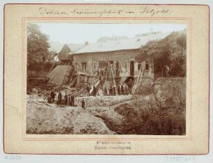 Die von der Flut am 30./31. Juli 1897 zerstörte Maschinenfabrik von Petzold in Döhlen (Freital-Döhlen)