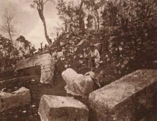 Chichen Itza, Temple of the Warriors, Chac Mool Figure (CHN: ChM., Str. 2D8)
