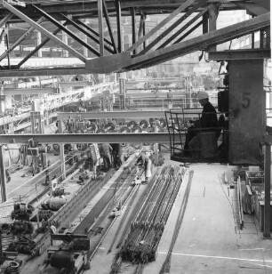 Coswig. VEB (B) Beton- und Kieswerk Coswig. Produktionshalle. Innenansicht. Blick von einem erhöhten Standort