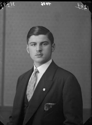 Student Bernhardt