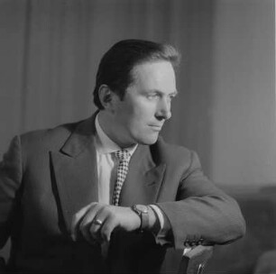 Porträt des Sängers Hans-Georg Nowotny
