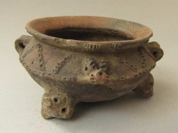 Clay vessel